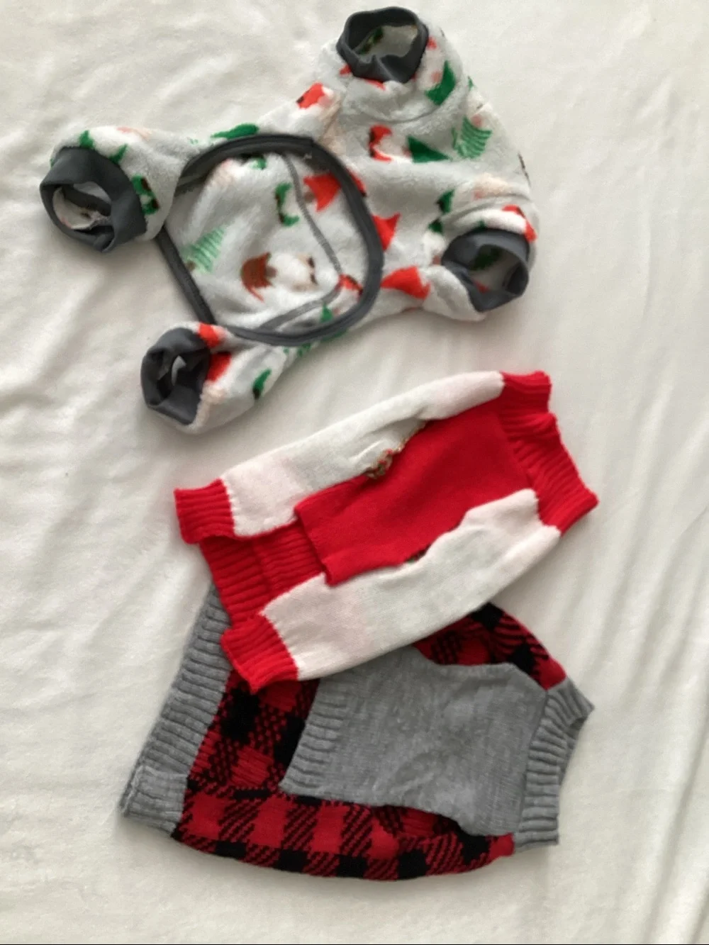 Bundle of 3 Sz S Christmas Dog Coats, PJs